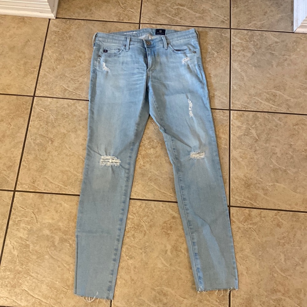 AG “The Legging Ankle” Jeans Size 28